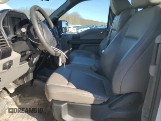 2020 Ford F-150 XL z VIN 1FTEX1CP1LKE53603, wystawiony jako Copart lot #48457265 z przebiegiem 92 765 mil mil oraz Szkoda całkowita • Salvage title. Historia ofert i sprzedaży dostępna na DreamBid. Obrazek 7.