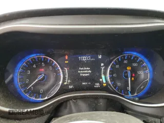 2022 Chrysler Pacifica Touring L z VIN 2C4RC1BG8NR115800, wystawiony jako Copart lot #50026585 z przebiegiem 94 111 mil mil oraz Szkoda całkowita • Salvage title. Historia ofert i sprzedaży dostępna na DreamBid. Obrazek 9.