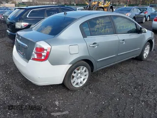 2010 Nissan Sentra SR with VIN 3N1AB6AP7AL709383, listed as a IAAI auction lot 41988755 with Not Provided miles and . Bid and sale history available at DreamBid. Image 4.