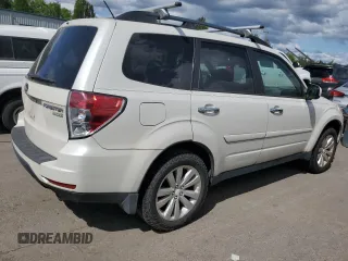 2011 Subaru Forester X Limited with VIN JF2SHAEC7BH781213, listed as a Copart auction lot 61753015 with 110,183 mi miles and Clean title. Bid and sale history available at DreamBid. Image 3.
