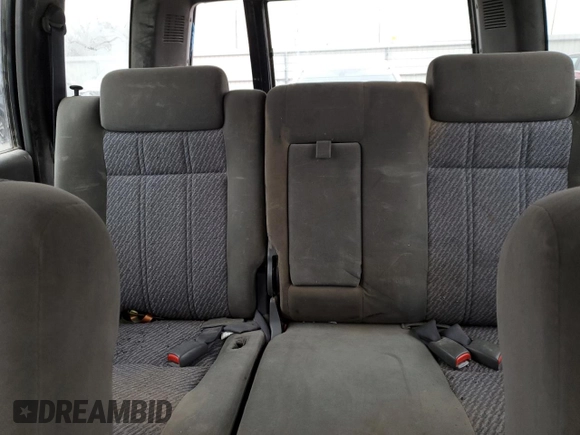 1996 Isuzu Trooper z VIN JACDJ58V4T7912846, wystawiony jako Copart lot #43277785 z przebiegiem 140 148 mil mil oraz Szkoda całkowita • Salvage title. Historia ofert i sprzedaży dostępna na DreamBid. Obrazek 10.