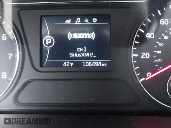 2018 Kia Sorento LX with VIN 5XYPG4A34JG347093, listed as a IAAI auction lot 41809115 with 106,494 mi miles. Bid and sale history available at carsss.com. Image 15.