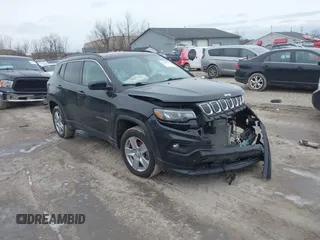 2022 Jeep Compass Latitude with VIN 3C4NJDBB9NT216660, listed as a IAAI auction lot 41505717 with 23,605 mi miles and . Bid and sale history available at DreamBid. Image 1.