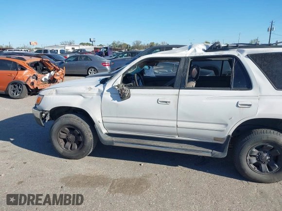 2000 Toyota 4Runner SR5 z VIN JT3GN86R8Y0141418, wystawiony jako IAAI lot #41838724 z przebiegiem Nie podano mil oraz . Historia ofert i sprzedaży dostępna na DreamBid. Obrazek 6.
