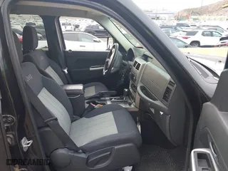 2009 Jeep Liberty Limited with VIN 1J8GN58K79W538605, listed as a IAAI auction lot 41883337 with 133,263 mi miles. Bid and sale history available at carsss.com. Image 5.