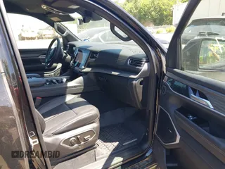 2024 Jeep Wagoneer Series II с VIN 1C4SJRBP1RS177002, выставлен на аукционе IAAI как лот 42575347 с пробегом 27 614 миль миль и . История ставок и продаж доступна на DreamBid. Изображение 5.