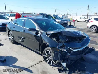 2020 Chevrolet Malibu RS with VIN 1G1ZG5ST9LF153199, listed as a IAAI auction lot 40483008 with 25,744 mi miles. Bid and sale history available at carsss.com. Image 1.