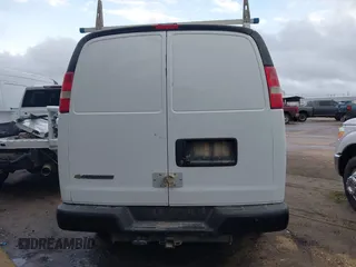 2017 Chevrolet Express Cargo Van with VIN 1GCWGAFF6H1176404, listed as a IAAI auction lot 42014572 with 104,378 mi miles. Bid and sale history available at carsss.com. Image 16.