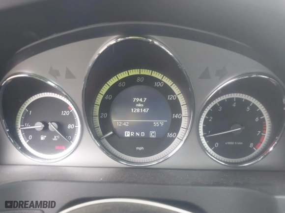 2009 Mercedes-Benz C-Class 3.0L Sport with VIN WDDGF54X19F207143, listed as a IAAI auction lot 41718227 with 128,147 mi miles. Bid and sale history available at carsss.com. Image 7.