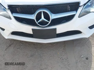 2015 Mercedes-Benz E-Class E 400 with VIN WDDKJ6FB5FF294900, listed as a IAAI auction lot 42067425 with 143,137 mi miles. Bid and sale history available at carsss.com. Image 6.