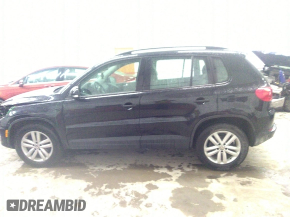 2016 Volkswagen Tiguan SE with VIN WVGBV7AX3GW541416, listed as a IAAI auction lot 41716488 with 78,639 mi miles and . Bid and sale history available at DreamBid. Image 14.