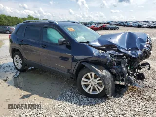 2015 Jeep Cherokee Sport с VIN 1C4PJLAB2FW669812, выставлен на аукционе Copart как лот 60304335 с пробегом 119 828 миль миль и Списание • Salvage title. История ставок и продаж доступна на DreamBid. Изображение 4.