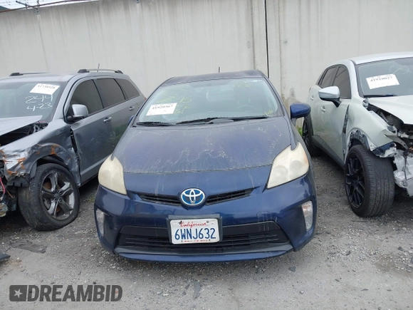 2012 Toyota Prius One with VIN JTDKN3DU2C1548699, listed as a IAAI auction lot 41920367 with 329,812 mi miles. Bid and sale history available at carsss.com. Image 13.