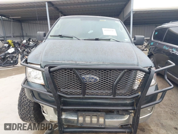 2004 Ford F-150 XLT with VIN 1FTPW14524KB59704, listed as a IAAI auction lot 42169787 with 257,095 mi miles and . Bid and sale history available at DreamBid. Image 12.