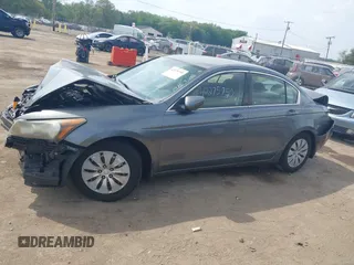2008 Honda Accord LX z VIN JHMCP26328C036268, wystawiony jako IAAI lot #42275750 z przebiegiem 247 520 mil mil oraz . Historia ofert i sprzedaży dostępna na DreamBid. Obrazek 14.