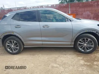 2023 Buick Encore GX Select с VIN KL4MMDS21PB121589, выставлен на аукционе IAAI как лот 42121103 с пробегом 20 379 миль миль и . История ставок и продаж доступна на DreamBid. Изображение 14.