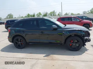 2025 Audi Q5 S line Premium z VIN WA1GAAFY3S2040329, wystawiony jako IAAI lot #41896569 z przebiegiem 2 575 mil mil oraz . Historia ofert i sprzedaży dostępna na DreamBid. Obrazek 13.