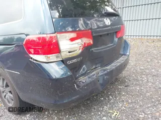 2010 Honda Odyssey EX with VIN 5FNRL3H46AB080950, listed as a IAAI auction lot 42658218 with 185,742 mi miles and . Bid and sale history available at DreamBid. Image 6.