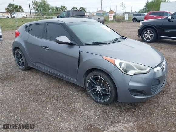 2016 Hyundai Veloster with VIN KMHTC6AD5GU297452, listed as a IAAI auction lot 41142723 with 101,417 mi miles. Bid and sale history available at carsss.com. Image 1.