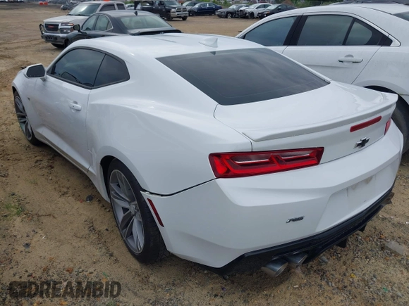2018 Chevrolet Camaro 1LT with VIN 1G1FB1RS2J0142116, listed as a IAAI auction lot 42235855 with 85,908 mi miles and . Bid and sale history available at DreamBid. Image 3.
