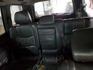 2005 Lexus GX 470 z VIN JTJBT20X250091141, wystawiony jako Copart lot #56942925 z przebiegiem 220 272 mil mil oraz Tytuł czysty. Historia ofert i sprzedaży dostępna na DreamBid. Obrazek 10.