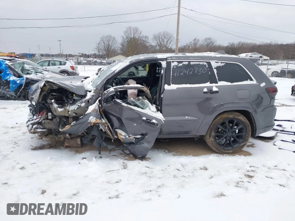 2016 Jeep Grand Cherokee High Altitude with VIN 1C4RJFCGXGC417764, listed as a IAAI auction lot 41242730 with 124,139 mi miles. Bid and sale history available at carsss.com. Image 15.