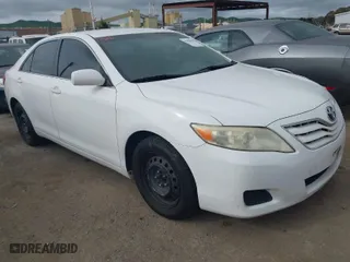 2011 Toyota Camry LE with VIN JTNBF3EK8B3012039, listed as a IAAI auction lot 41980486 with 1 mi miles. Bid and sale history available at carsss.com. Image 1.
