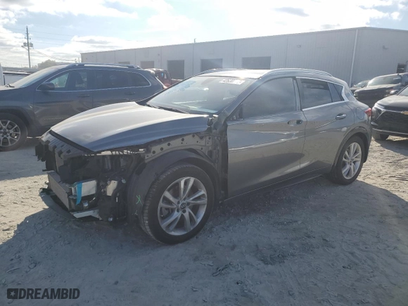 2019 Infiniti QX30 ESSENTIAL with VIN SJKCH5CP3KA011175, listed as a Copart auction lot 42630225 with 42,779 mi miles and Non Repairable. Bid and sale history available at carsss.com. Image 1.