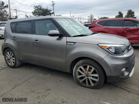 2018 Kia Soul + with VIN KNDJP3A54J7604235, listed as a Copart auction lot 47446565 with 159,721 mi miles and Clean Title. Bid and sale history available at carsss.com. Image 4.
