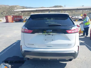 2020 Ford Edge SEL с VIN 2FMPK3J92LBB50181, выставлен на аукционе IAAI как лот 42315954 с пробегом Не указан миль и . История ставок и продаж доступна на DreamBid. Изображение 17.