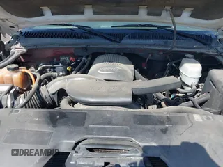 2004 Chevrolet Tahoe LS with VIN 1GNEC13T44R321833, listed as a IAAI auction lot 40559396 with 170,652 mi miles and . Bid and sale history available at DreamBid. Image 10.