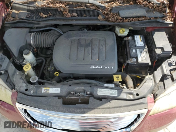 2014 Chrysler Town & Country Touring z VIN 2C4RC1BG9ER133769, wystawiony jako Copart lot #59227085 z przebiegiem 127 290 mil mil oraz Szkoda całkowita • Salvage title. Historia ofert i sprzedaży dostępna na DreamBid. Obrazek 12.