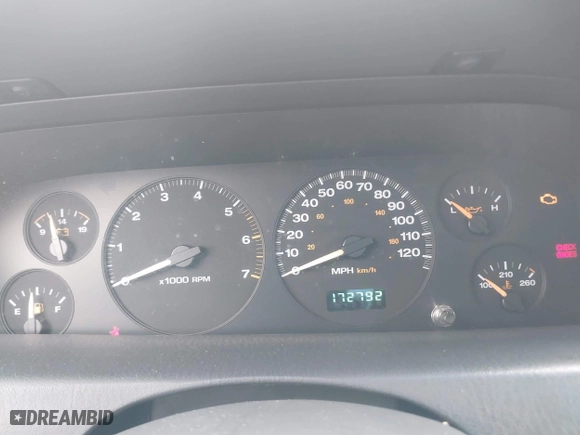 2002 Jeep Grand Cherokee Laredo with VIN 1J4GW48N62C194372, listed as a IAAI auction lot 42007468 with 172,792 mi miles. Bid and sale history available at carsss.com. Image 7.