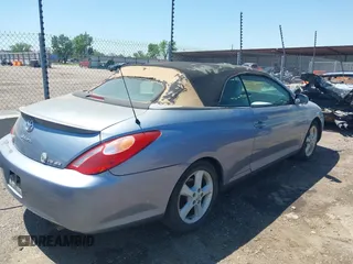 2004 Toyota Solara SE with VIN 4T1FA38P04U033813, listed as a IAAI auction lot 42091324 with 179,343 mi miles. Bid and sale history available at carsss.com. Image 4.