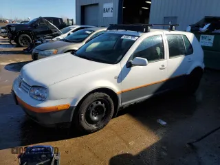 2000 Volkswagen Golf z VIN WVWGC21JXYW665232, wystawiony jako Copart lot #45867135 z przebiegiem 235 299 mil mil oraz Szkoda całkowita • Salvage title. Historia ofert i sprzedaży dostępna na DreamBid. Obrazek 1.