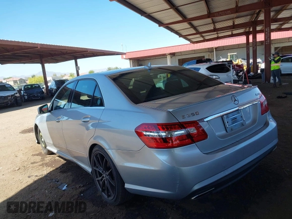 2013 Mercedes-Benz E 350 Luxury with VIN WDDHF8JB5DA754257, listed as a IAAI auction lot 42115833 with 98,356 mi miles and . Bid and sale history available at DreamBid. Image 3.
