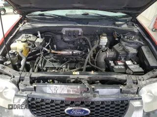 2005 Ford Escape XLS Value with VIN 1FMYU02Z25KD74202, listed as a Copart auction lot 49884095 with 136,025 mi miles and Salvage Title. Bid and sale history available at carsss.com. Image 11.