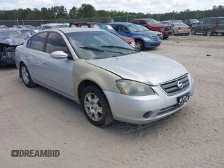 2005 Nissan Altima 2.5 S with VIN 1N4AL11E65C269739, listed as a IAAI auction lot 42051794 with 174,919 mi miles. Bid and sale history available at carsss.com. Image 1.
