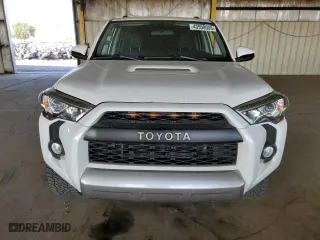 2019 Toyota 4Runner SR5 with VIN JTEBU5JR9K5670378, listed as a Copart auction lot 43550035 with 93,744 mi miles and Salvage Title. Bid and sale history available at carsss.com. Image 5.