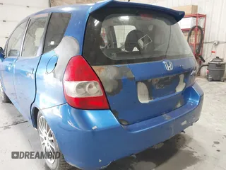 2007 Honda Fit Sport with VIN JHMGD37637S009481, listed as a IAAI auction lot 42519956 with 127,066 mi miles and . Bid and sale history available at DreamBid. Image 6.