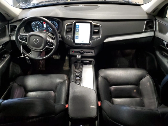 2017 Volvo XC90 Momentum with VIN YV4A22PK9H1115555, listed as a Copart auction lot 85337894 with 126,015 mi miles and Non Repairable. Bid and sale history available at carsss.com. Image 8.