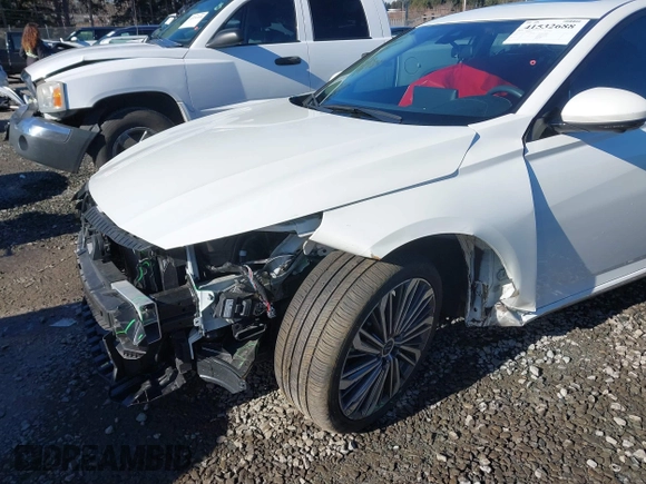 2023 Nissan Altima SL with VIN 1N4BL4EV3PN319391, listed as a IAAI auction lot 41532688 with 16,233 mi miles and . Bid and sale history available at DreamBid. Image 6.