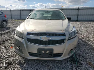 2013 Chevrolet Malibu LS with VIN 1G11B5SA2DF160698, listed as a Copart auction lot 56064975 with 59,122 mi miles and Clean Title. Bid and sale history available at DreamBid. Image 5.