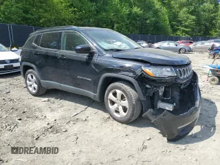 2017 Jeep Compass Latitude z VIN 3C4NJDBBXHT692369, wystawiony jako Copart lot #56152005 z przebiegiem 72 578 mil mil oraz Szkoda całkowita • Salvage title. Historia ofert i sprzedaży dostępna na DreamBid. Obrazek 4.