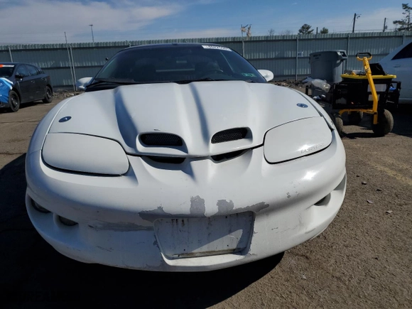 1999 Pontiac Firebird with VIN 2G2FS22K9X2220880, listed as a Copart auction lot 46225985 with 167,696 mi miles and Salvage Title. Bid and sale history available at carsss.com. Image 5.