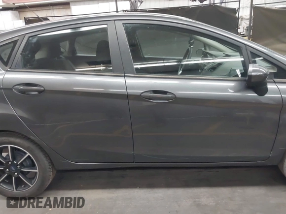 2019 Ford Fiesta SE with VIN 3FADP4EJ1KM127741, listed as a IAAI auction lot 41900480 with 68,392 mi miles. Bid and sale history available at carsss.com. Image 13.