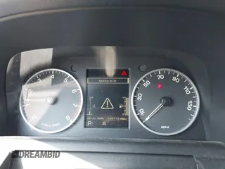 2013 Land Rover LR4 HSE с VIN SALAG2D44DA697884, выставлен на аукционе IAAI как лот 42620594 с пробегом 134 174 миль миль и . История ставок и продаж доступна на DreamBid. Изображение 7.
