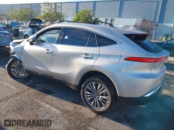 2024 Toyota Venza LE z VIN JTEAAAAH9RJ156729, wystawiony jako IAAI lot #41210034 z przebiegiem 8 132 mil mil oraz . Historia ofert i sprzedaży dostępna na DreamBid. Obrazek 3.