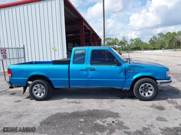 1996 Ford Ranger XL with VIN 1FTCR14U6TPA54923, listed as a IAAI auction lot 41621450 with 186,616 mi miles. Bid and sale history available at carsss.com. Image 13.
