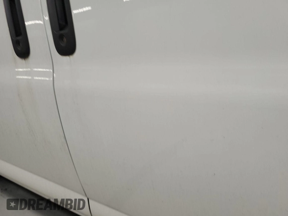 2022 Chevrolet Express Cargo with VIN 1GCWGAFP9N1262441, listed as a IAAI auction lot 42726973 with 39,809 mi miles and . Bid and sale history available at DreamBid. Image 18.